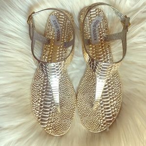 Steve Madden Shoes - 🐊Faux Reptile Roman Sandals🐊 Steve Madden Shoes - 🐊Faux Reptile Roman Sandals🐊